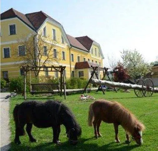 Farm stay Kerndlerhof